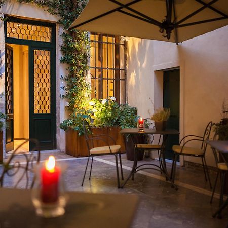 Liassidi Wellness Suites Venedig Exteriör bild