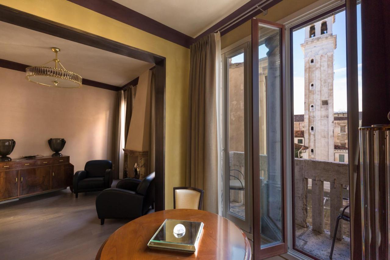 Liassidi Wellness Suites Venedig Exteriör bild