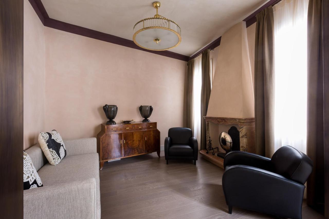 Liassidi Wellness Suites Venedig Exteriör bild