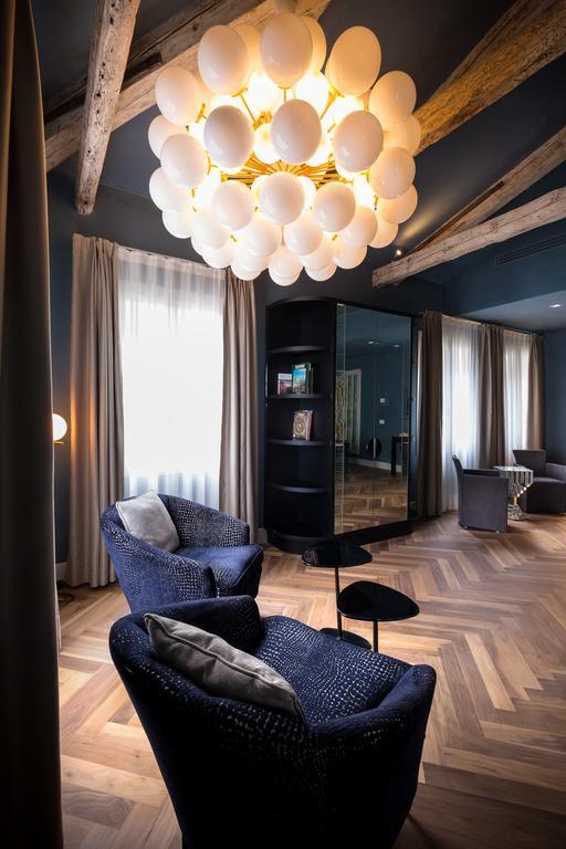 Liassidi Wellness Suites Venedig Exteriör bild