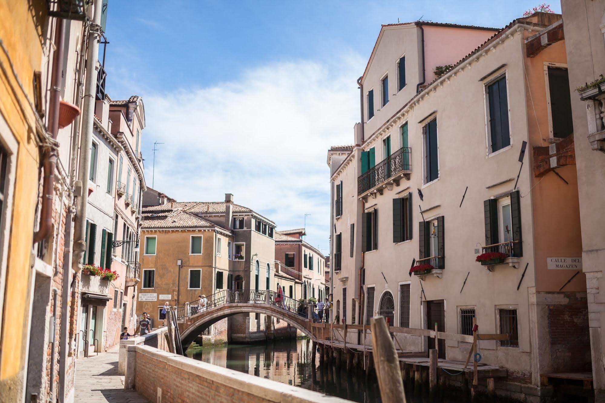 Liassidi Wellness Suites Venedig Exteriör bild