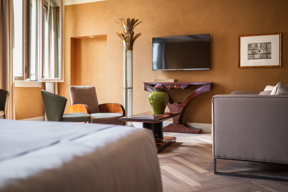 Liassidi Wellness Suites Venedig Exteriör bild